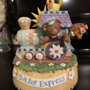 San Francisco Music Box Company Animated Figurine